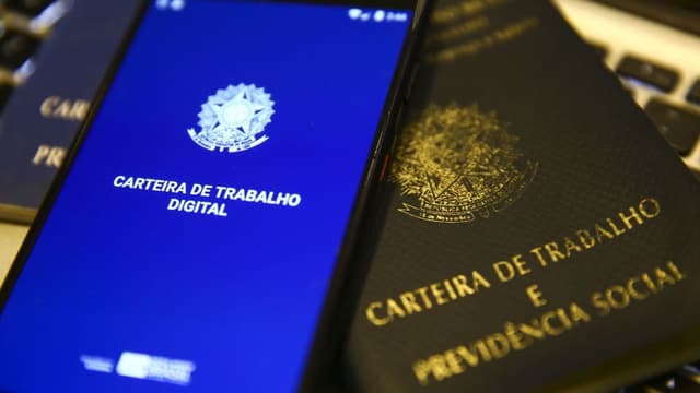 Governo coleta dados sobre trabalhadores na escala 6x1