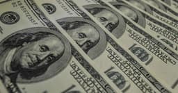 Dólar apresenta queda após declarações dos EUA