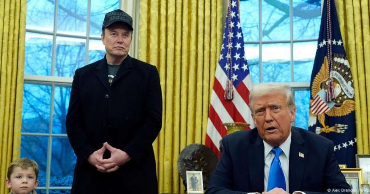 Demissões em Massa nos EUA Afetam 10 mil Servidores Federais