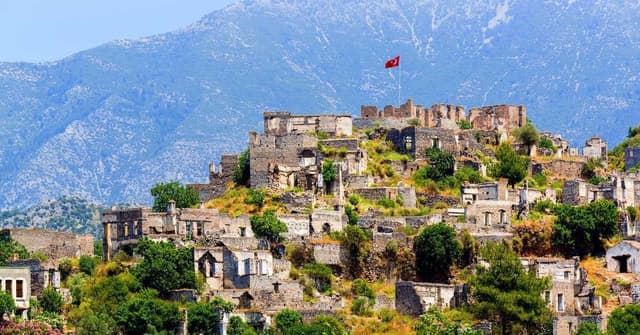 Cidades Fantasma: Conheça os Motivos do Abandono