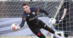 Coutinho Retorna e Léo Jardim Desfalca Vasco