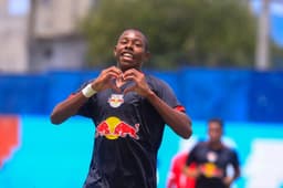 Pedro Castro recebe alta após grave acidente de carro