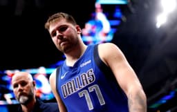 Kyrie Irving expressa luto após troca de Luka Doncic