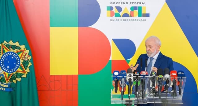 Lula retoma agenda de viagens após cirurgias