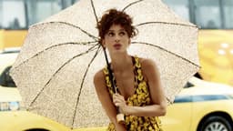 Camila Pitanga fala sobre liberdade e beleza na Vogue