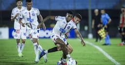 Bahia e Boston River empatam e decidem vaga na Arena Fonte Nova