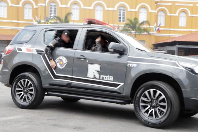 Prefeito exonera capitão da Rota por ligação com PCC