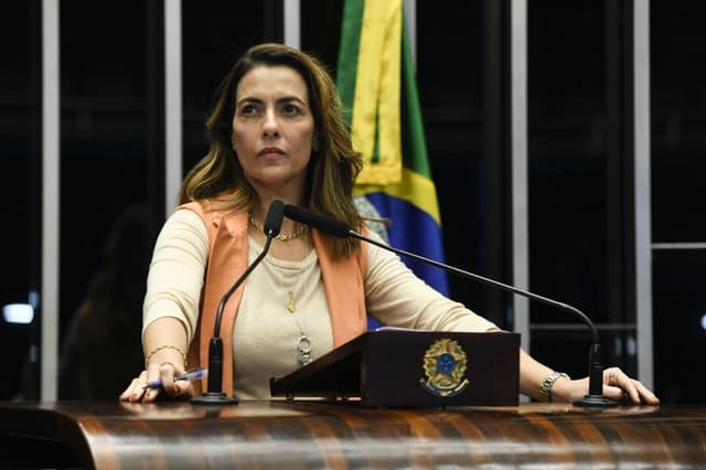 Soraya Thronicke desiste da candidatura à presidência do Senado