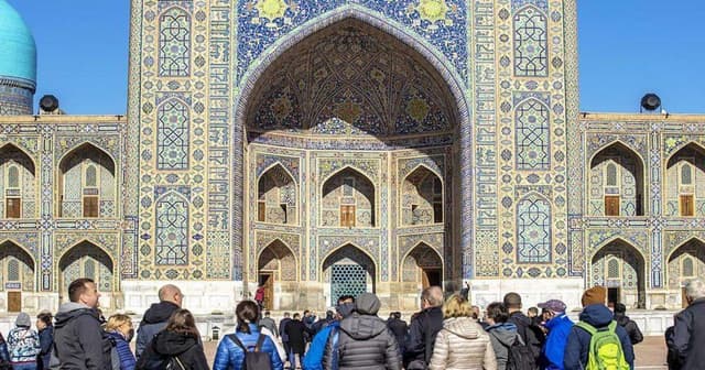 Desafios do Turismo em Crescimento no Uzbequistão