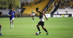 Criciúma empata e lidera Campeonato Catarinense