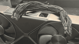 RTX 5090 apresenta casos de conectores queimados