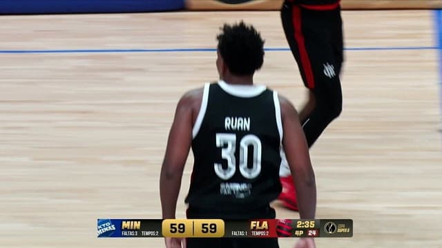 Flamengo conquista quarta Copa Super 8 após virada