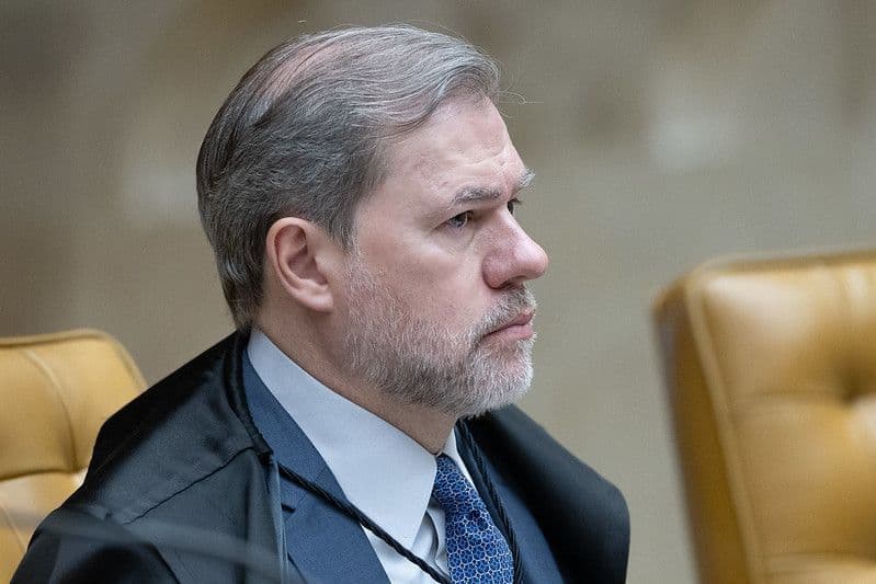 Toffoli adia julgamento da revisão da vida toda