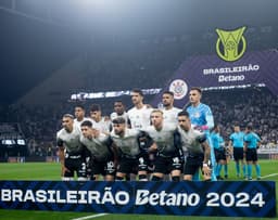 Rivellino elogia Corinthians e projeta 2025 promissor