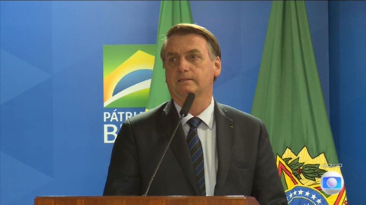 Moraes envia defesas de Bolsonaro e Braga Netto à PGR
