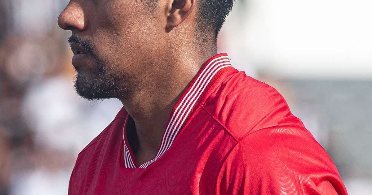 Lesão de Luís Segovia gera preocupação no CRB