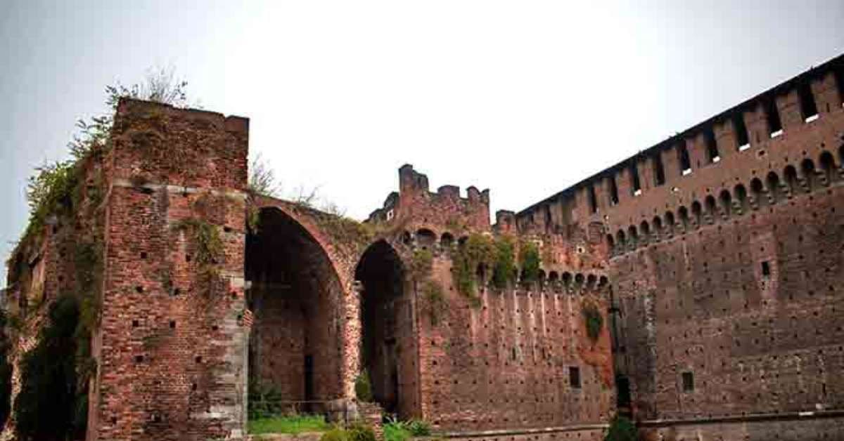 Descoberta de túneis secretos sob Castelo Sforza em Milão