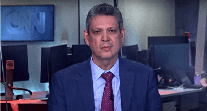 Márcio Macêdo comenta sobre reforma ministerial