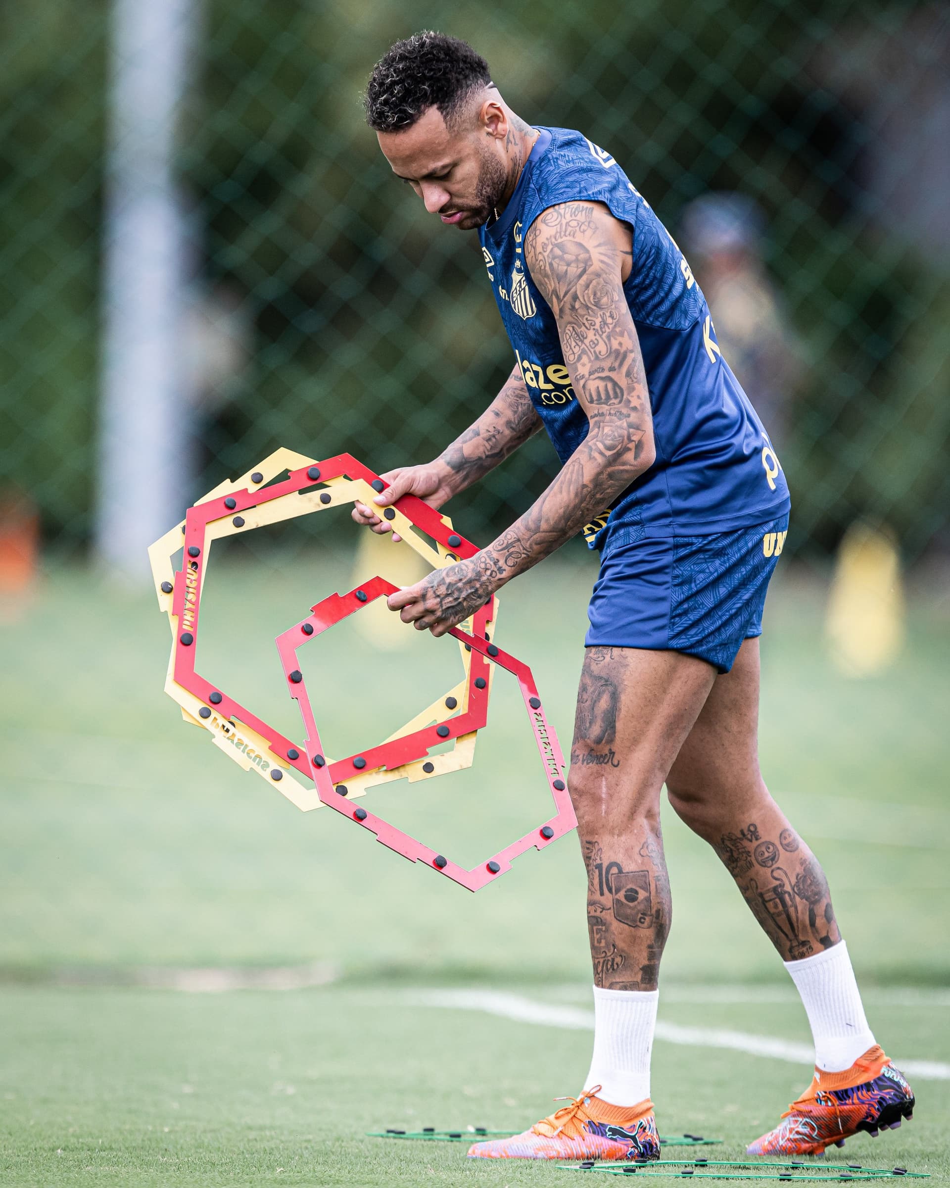 Neymar em Recuperação para Estreia no Brasileirão