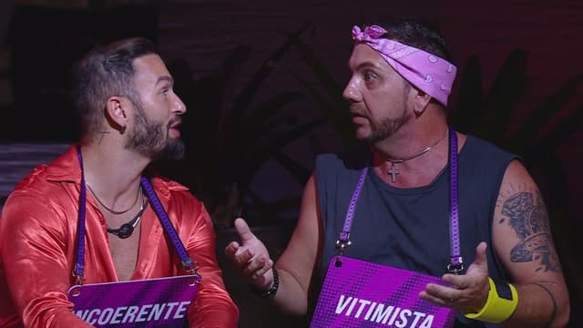 Madrugada agitada no BBB 25 com desentendimentos e romances