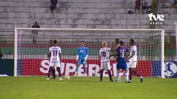 Expulsão polêmica em jogo do Bahia gera debate