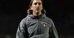 Zubeldía critica arbitragem após derrota do São Paulo