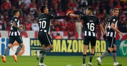 Botafogo tenta reverter desvantagem na Recopa