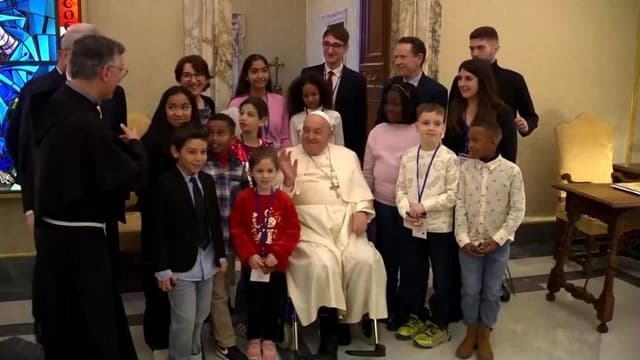 Papa Francisco condena mortes de crianças em conflitos