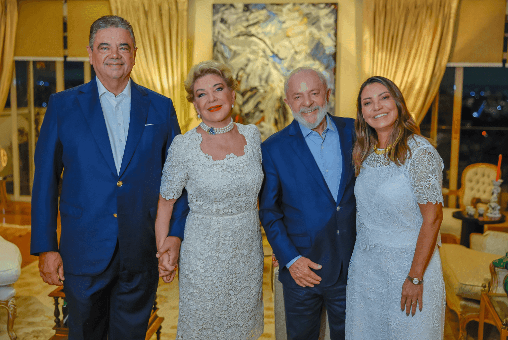 Lula marca presença no aniversário de Marta Suplicy