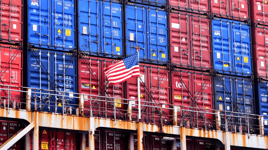 China impõe tarifas em resposta a medidas dos EUA