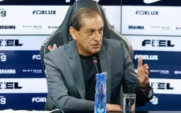 Ramón Díaz analisa derrota do Corinthians no clássico