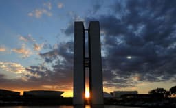 Popularidade do governo depende da recuperação do poder de compra