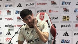 Rossi elogia modelo de jogo de Filipe Luís no Flamengo