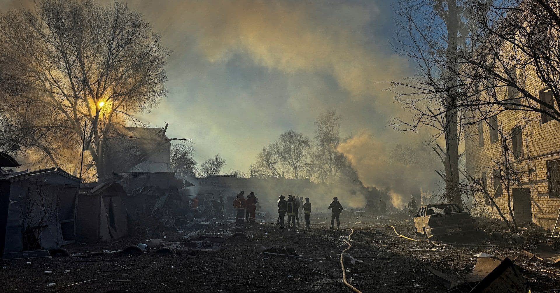 Desafios das Negociações EUA-Ucrânia-Rússia em 2025