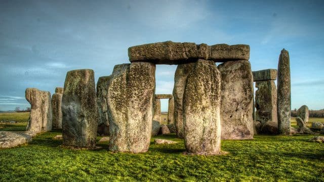 Descoberta de monumento semelhante ao Stonehenge na Dinamarca