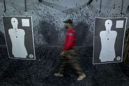 Governo Federal Restringe Porte de Arma para CACs