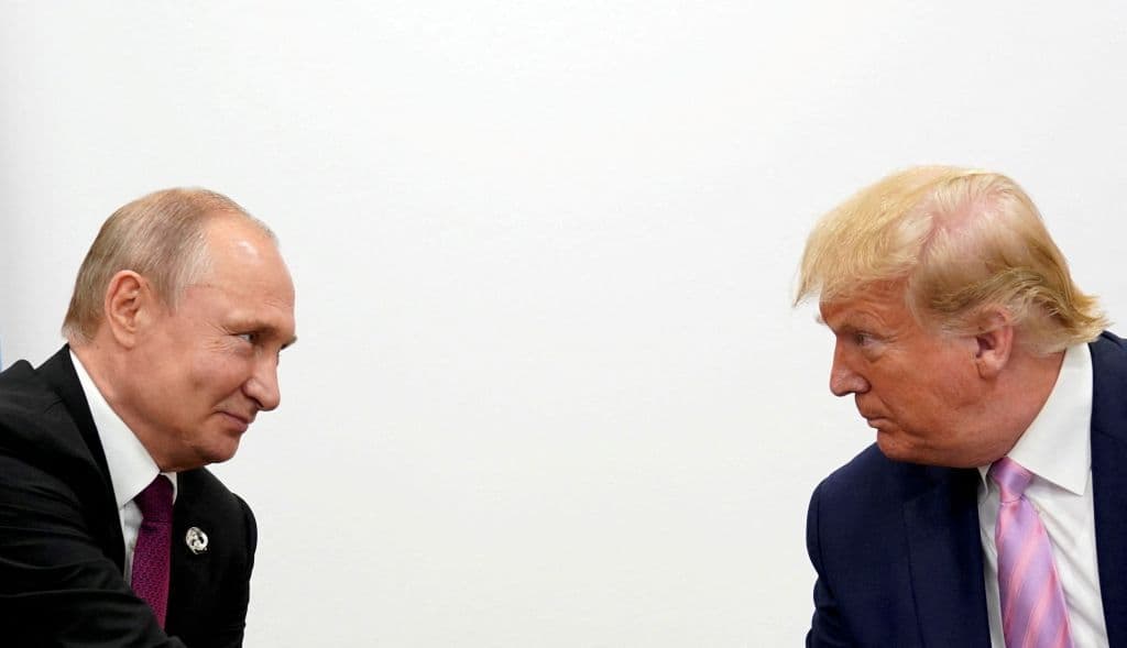Trump pode se reunir com Putin até fim de fevereiro