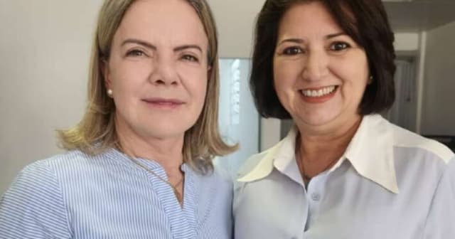 Vereadora Lenir Assis assume vaga de Gleisi Hoffmann