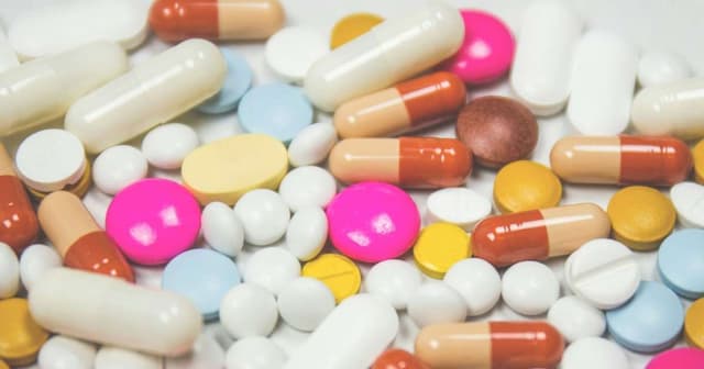 Criança de 4 anos morre após ingerir remédio do pai