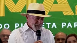 Lula comenta viagem de Janja à Roma com críticas da oposição