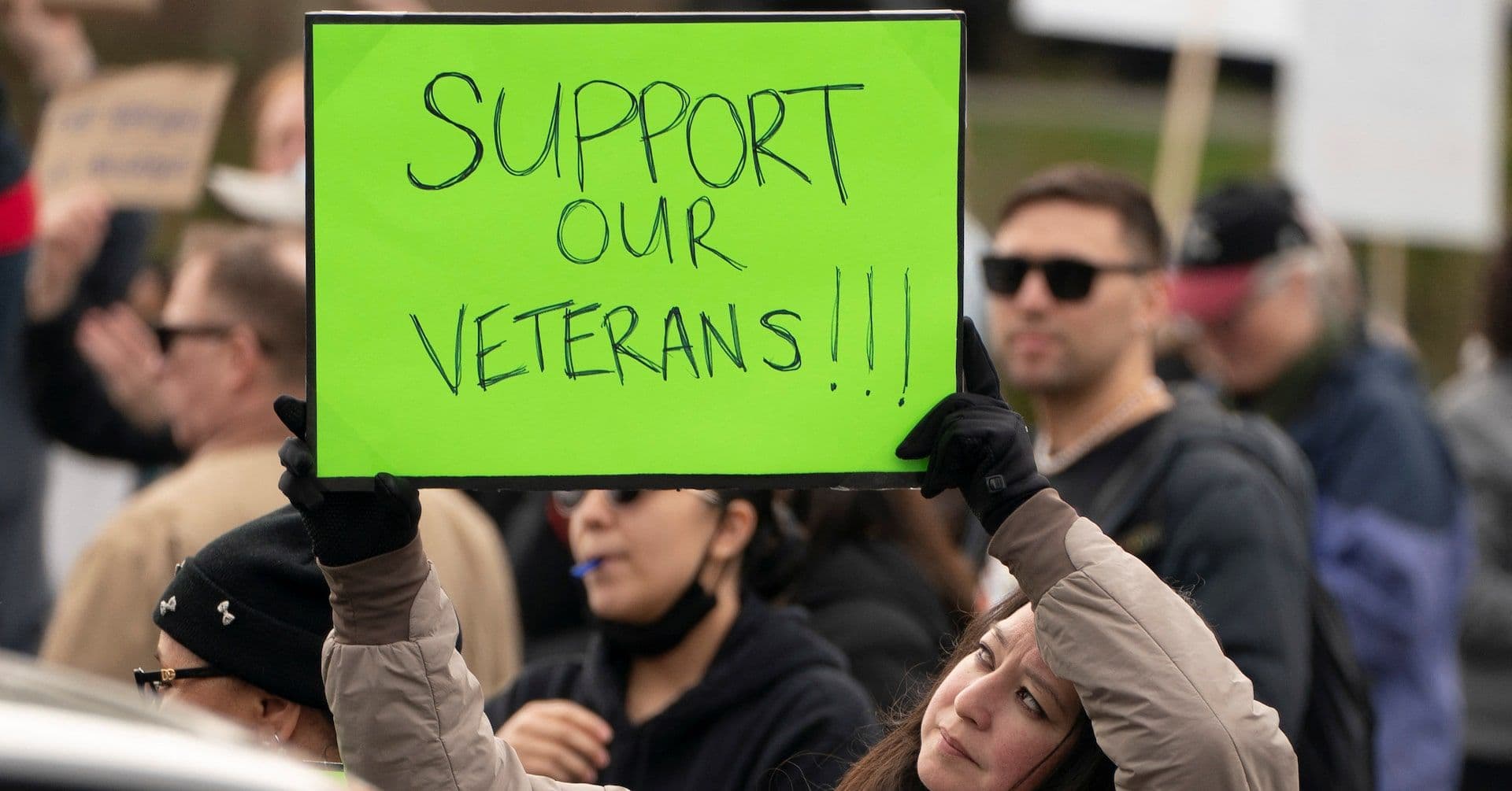 Casa Branca Avalia Nova Rodada de Demissões em Massa