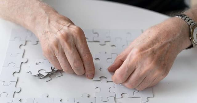 Alzheimer afeta 8,5% da população acima de 60 anos