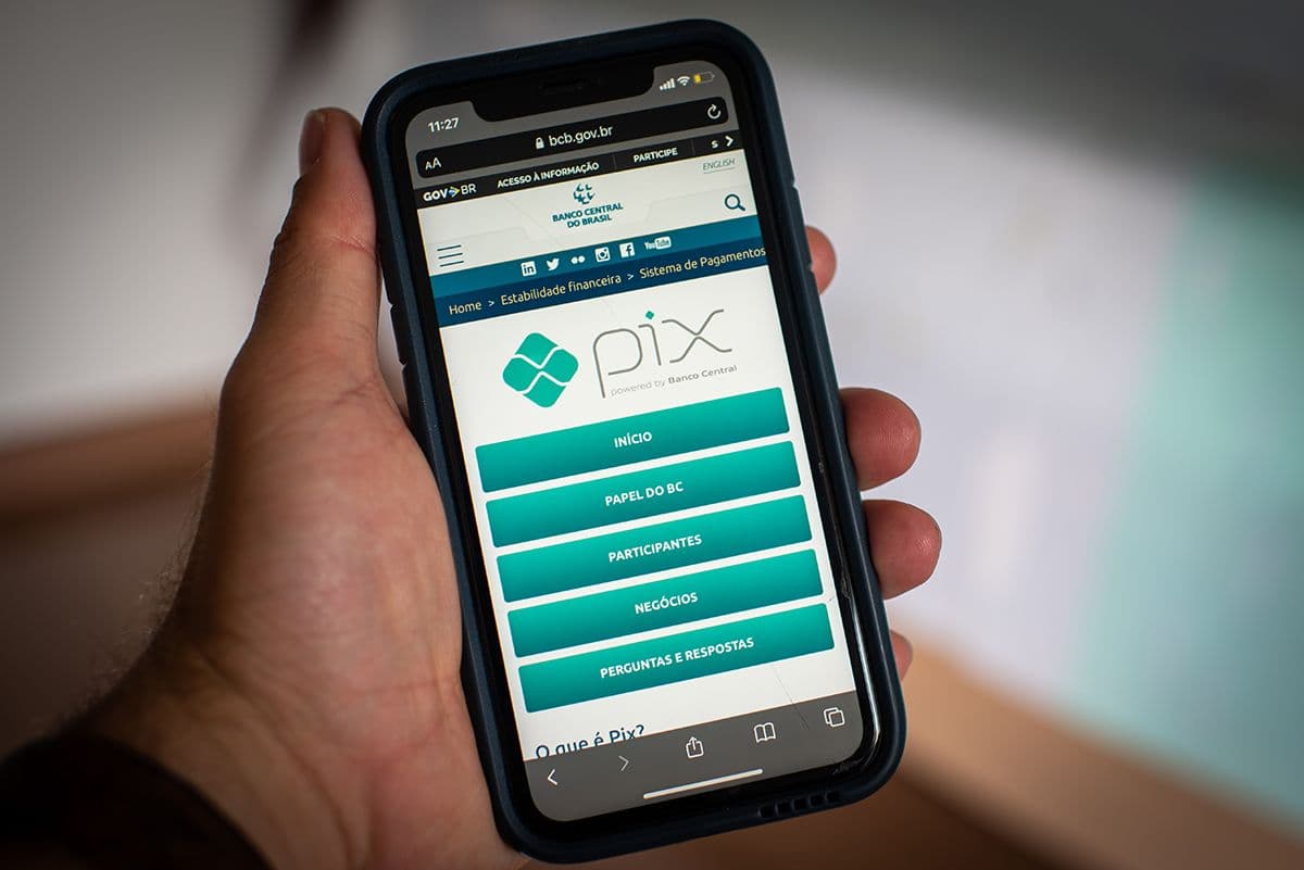 Entenda as novas regras do Pix e seus riscos