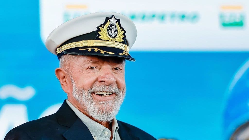 Lula reforça combate à desinformação e embate com Rumble