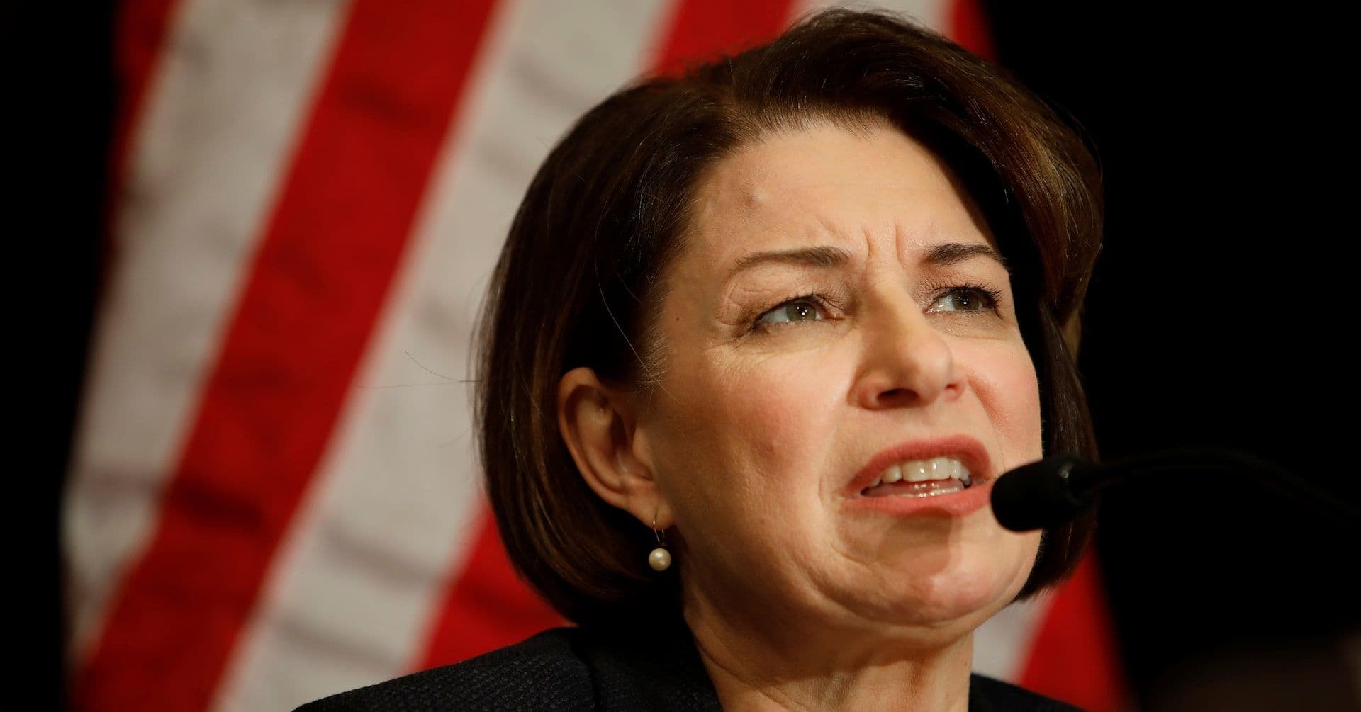 Democratas Pressionam Trump para Reverter Demissões na FTC