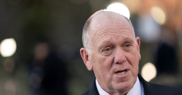 Trump e Conflito Judicial nas Deportações de Venezuelanos