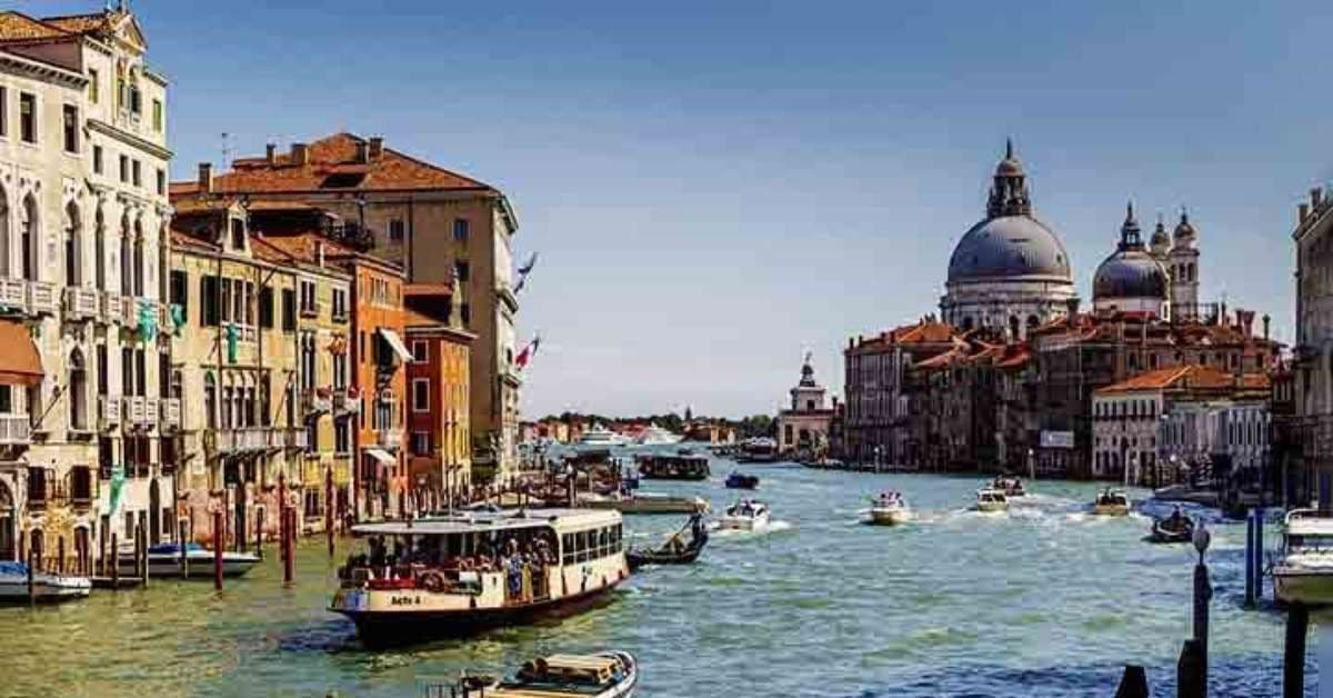 As Melhores Cidades para Passeios de Barco em 2025