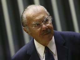 Brasil celebra 40 anos da redemocratização com homenagens