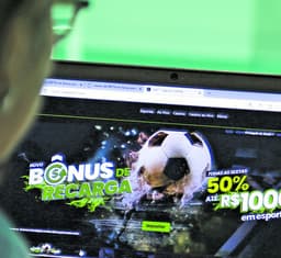 Governo cobra taxa de fiscalização para apostas online