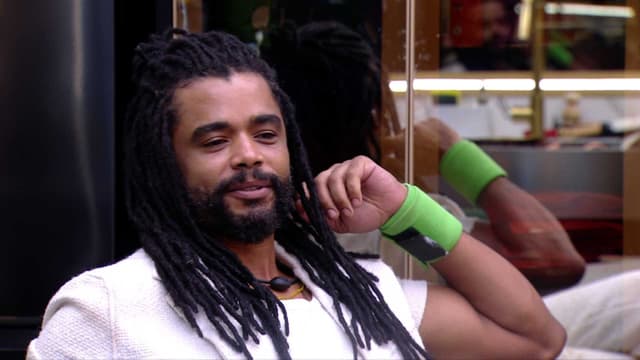 Diogo Almeida fala sobre escolha de Aline ao Paredão